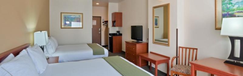 Holiday Express & By Ihg Ashland