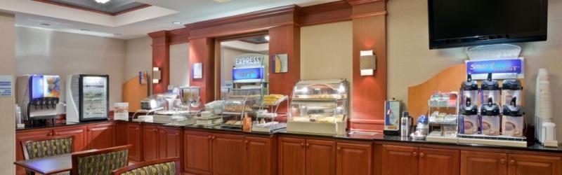Holiday Express & By Ihg